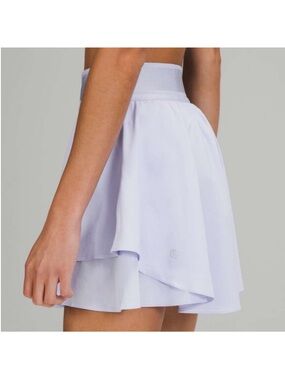 lululemon court rival skirt tall sz 4 pastel blue